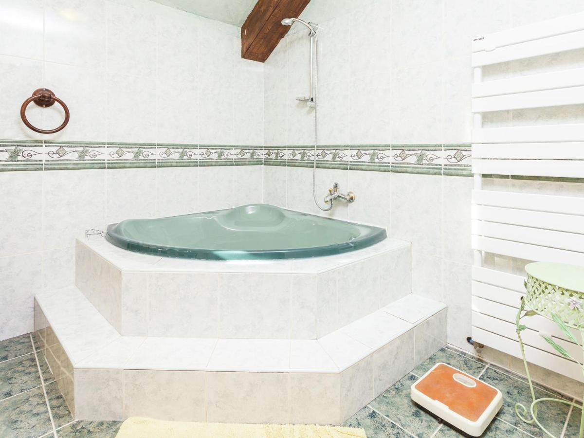 Charming Holiday Home With Pool Lavercantière Dış mekan fotoğraf